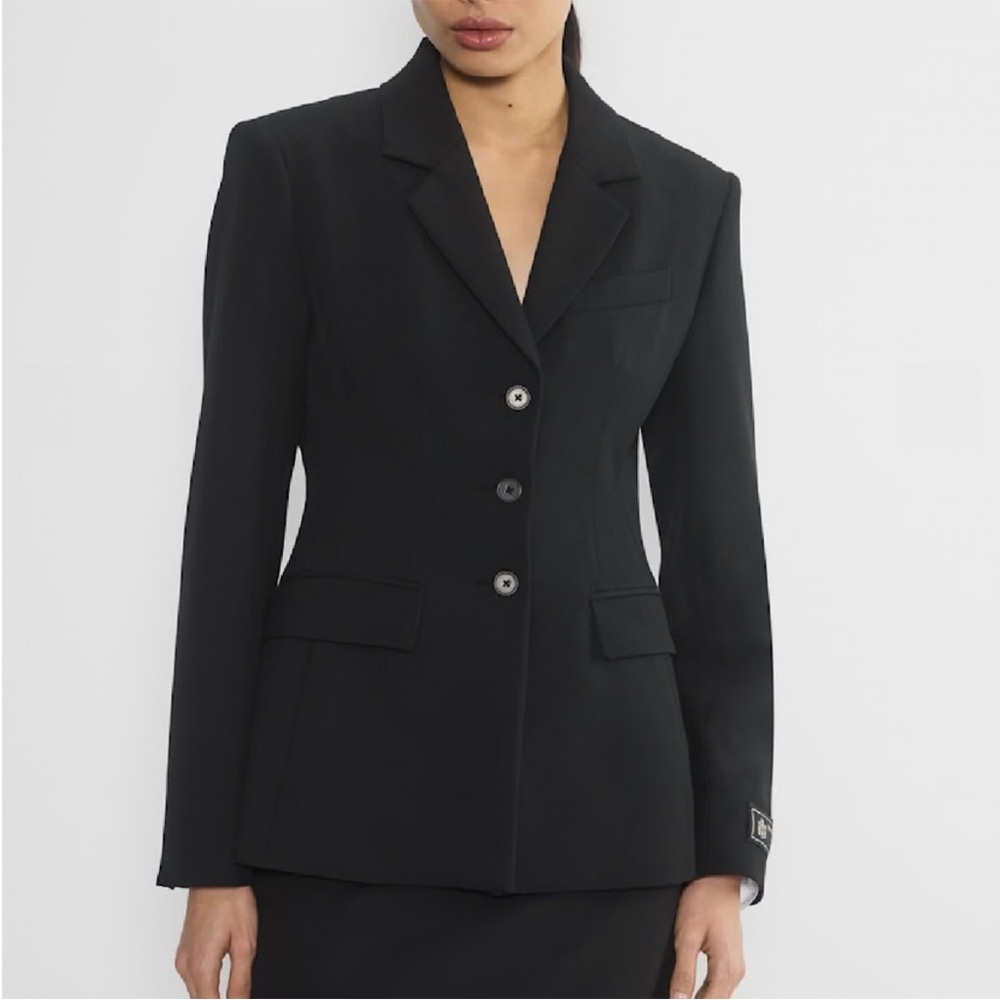 💗Babaton Standout Blazer Sz6 NWT
